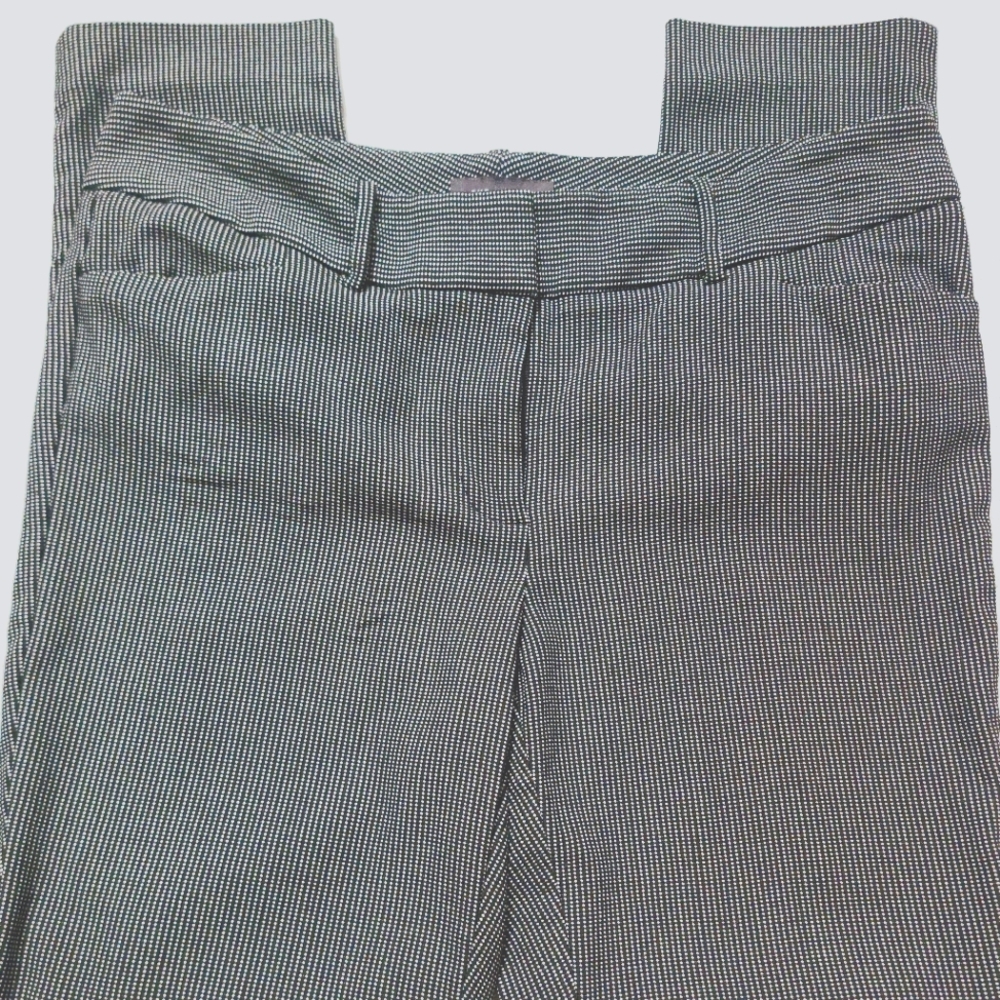 The Limited Blk Ankle Pants - Sz 8
